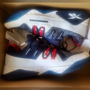 Brand new mens Reebok sz 13 JJ Watt III training shoes